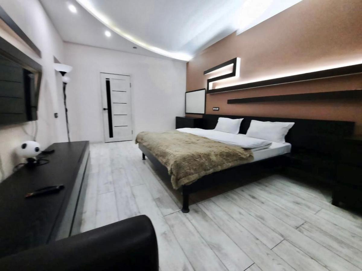 Ferienwohnung Жк Самал Де Люкс Almaty Exterior foto